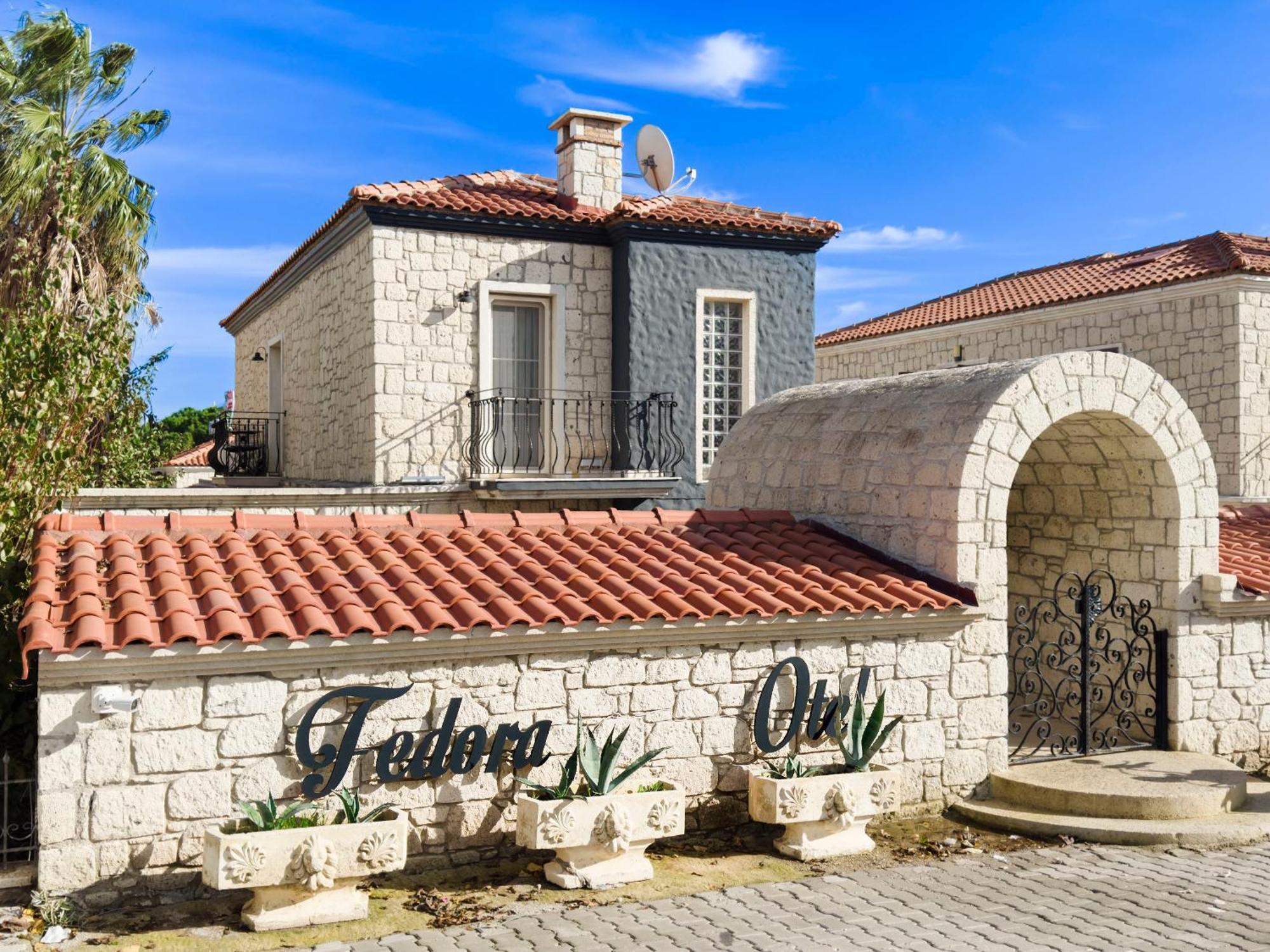 Fedora Otel Alacati Kültér fotó