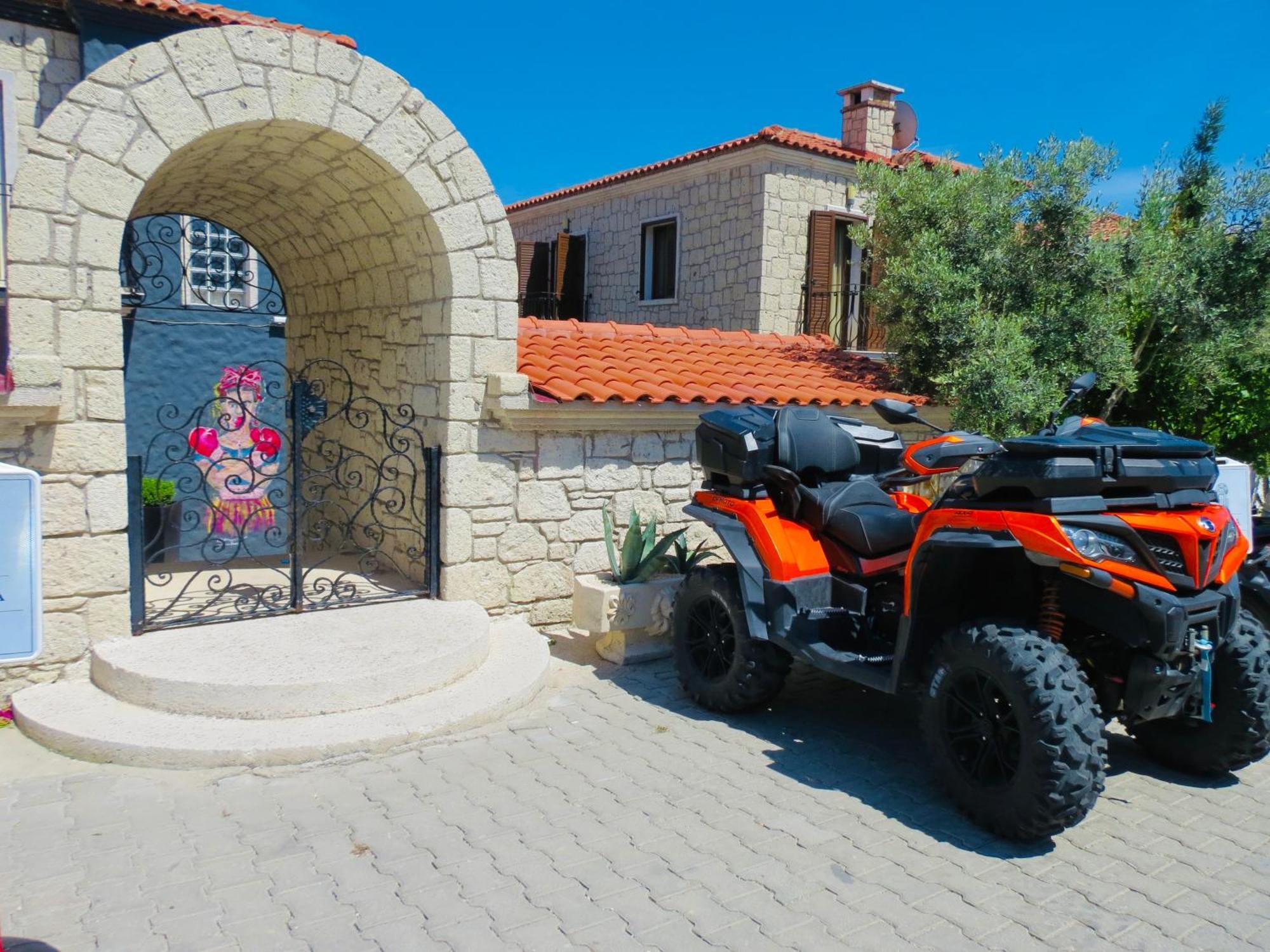Fedora Otel Alacati Kültér fotó